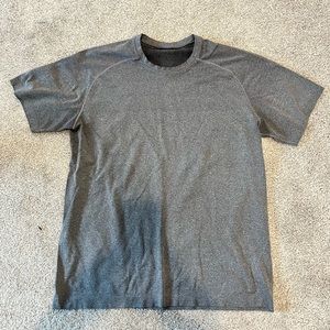 Lululemon Metal Vent Tech